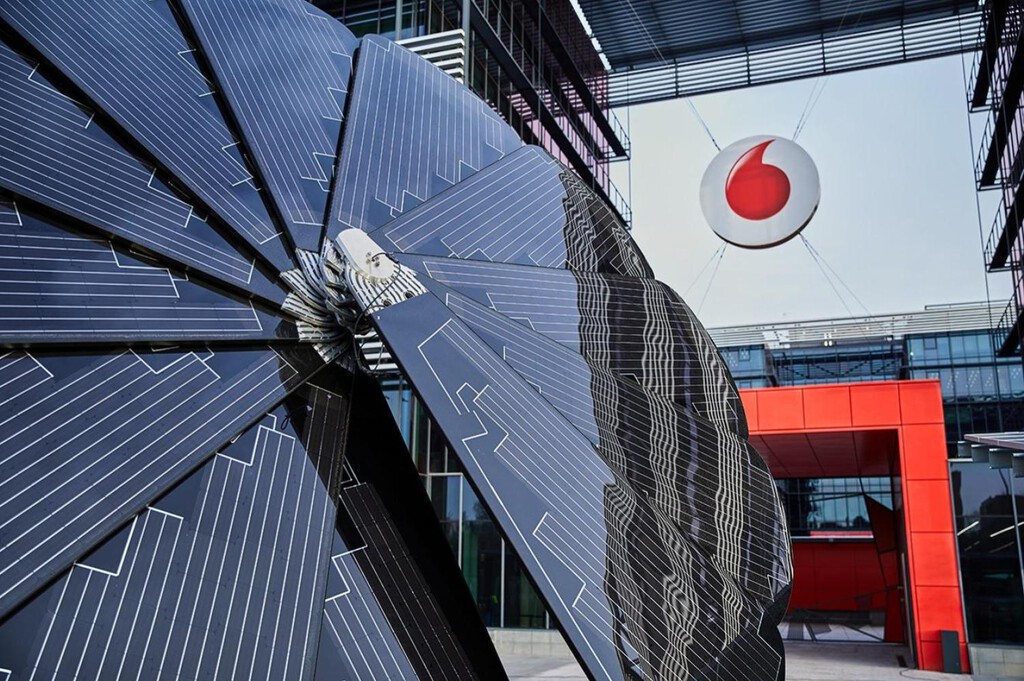 Vodafone se adelanta a Movistar y lanza fibra a 10 Gbps. Y sigue una estrategia diferente a la de Orange y Digi 