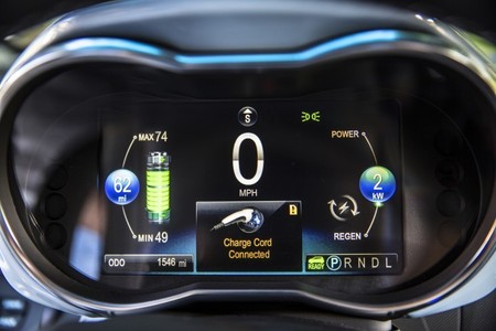 LG dice que proveerá baterías con 320 kilómetros de autonomía en 2016