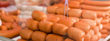 Comer una sola salchicha al día aumenta el riesgo de cáncer, diabetes y enfermedades cardiovasculares, según un estudio