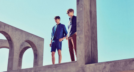 La primavera ha llegado y se nota en el lookbook de marzo de Mango Man