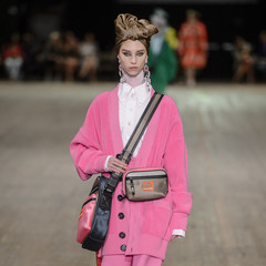 Foto 2 de 55 de la galería marc-jacobs-primavera-verano-2018 en Trendencias