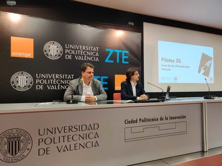 Orange y la UPV muestran las capacidades del 5G en aplicaciones de robótica y coches conectados