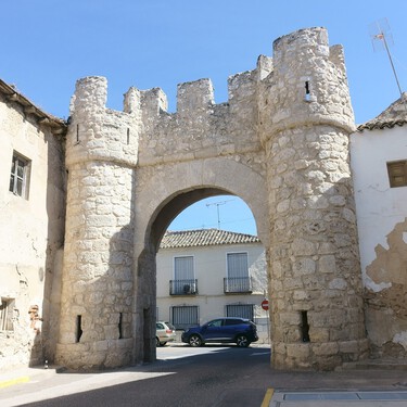 El pueblo medieval más bonito de España: calles empedradas y un patrimonio tan importante que compite con Toledo