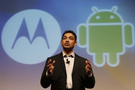 Motorola no cierra las puertas a Windows Phone 7
