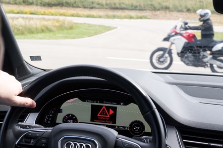 Ducati, Audi y Ford se han unido para crear un sistema de comunicación total que evita accidentes