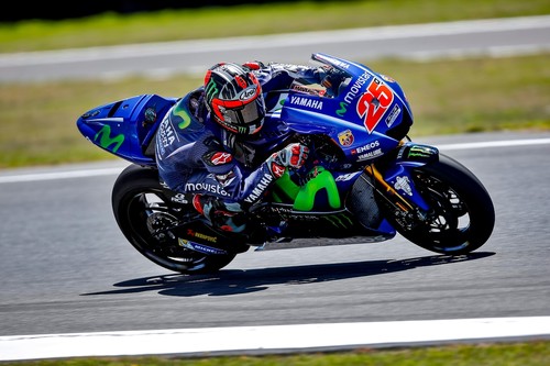 Maverick Viñales se pone en cabeza el segundo día y mete medio segundo a Márquez en Phillip Island