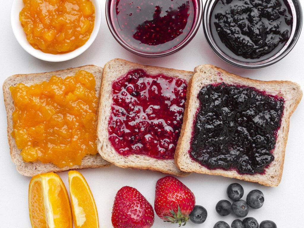 Los nutricionistas coinciden: sustituir la mermelada por estas alternativas hace tu desayuno más saludable