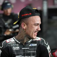 Arón Canet tiene una oferta para ser el sustituto de Álvaro Bautista y pilotar una Ducati oficial en las Superbikes 