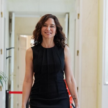 Isabel Díaz Ayuso: "Trabajé en empresas de páginas web, en agencias de comunicación. Volví a compartir piso, ganaba entre 600 y 800 euros. Pagaba 400 de alquiler. Pero tenía mi espacio, mi vida"
