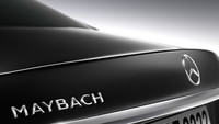 El Mercedes-Maybach Clase S contará con versiones S 400 y S 500