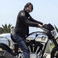 Todos saben que Keanu Reeves es un friki de las motos. Lo que menos conocen es que ha rechazado películas porque no le dejaban montar 