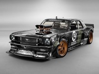Lewis Hamilton le quiere comprar el Ford Mustang a Ken Block