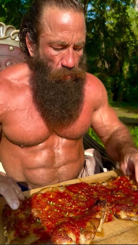 Rey Del Higado Influencer Carne Cruda