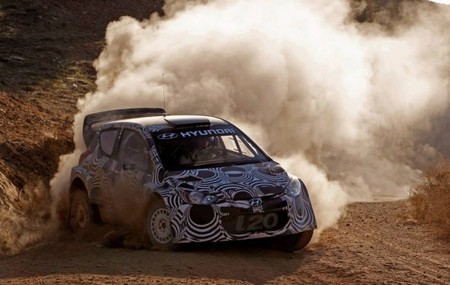 Hyundai sigue dando pasos y desvelando secretos de su programa en el WRC