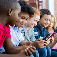 15 claves para un uso seguro de las redes sociales en niños y  adolescentes