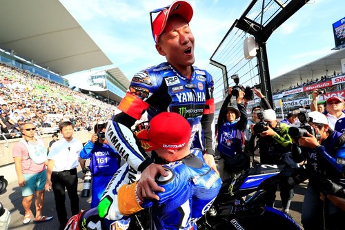 Yamaha arrasa en las 8 horas de Suzuka con Pol Espargaró, Alex Lowes y Katsuyuki Nakasuga