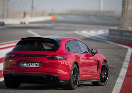 Porsche Panamera Gts Sport Turismo 2019 1600 44
