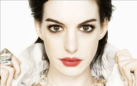 Boquitas de piñón: Anne Hathaway