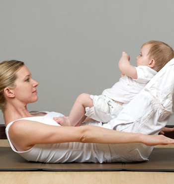 Vuelve a estar en forma tras el embarazo con Bebé-Pilates