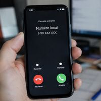 Ni los operadores ni la Policía pueden frenar las llamadas spam de números locales falsos. Pasarán los años y seguirán sin conseguirlo 