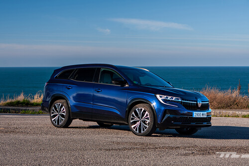 Probamos el Renault Espace: ahora es un SUV más pero tirando a muy grande, con etiqueta ECO y que gasta como un Clio