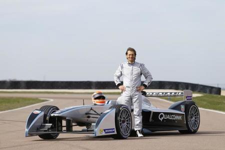 Jarno Trulli prueba el monoplaza de la Fórmula E