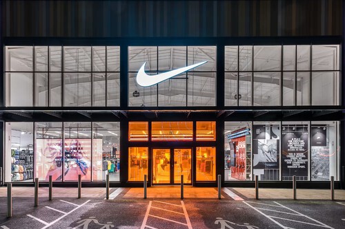 Nike a precio de outlet: zapatillas, pantalones, sudaderas y mucho más para comenzar la temporada