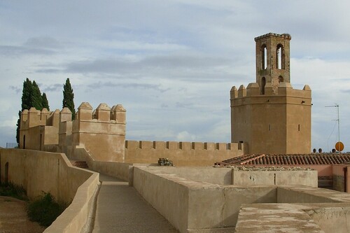Descubriendo la Alcazaba de Badajoz dando un paseo para visitar sus monumentos