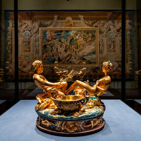 Oro, marfil, ébano… y cinco kilos de peso: el salero más lujoso del mundo es una de las joyas de la corona del Museo de Historia del Arte de Viena 