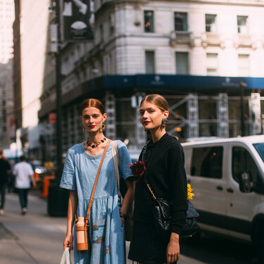 El vestido más dulce en el color de moda que llevarás sin parar todo el verano ahora por menos de 18 euros en Springfield