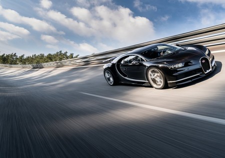 Bugatti Chiron 2017 1600 16