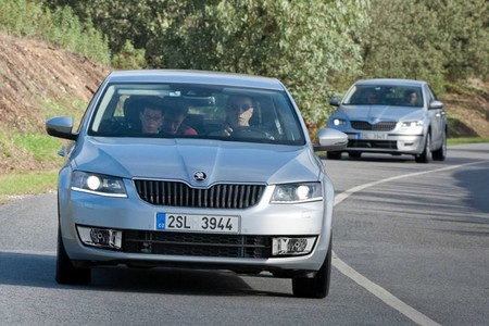 Skoda Octavia 2013 foto espía