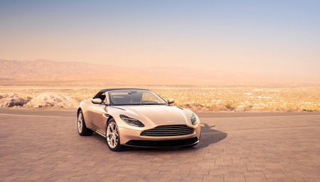 Así es el nuevo Aston Martin DB11 Volante, disponible sólo con el motor V8 biturbo