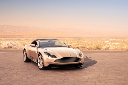 Así es el nuevo Aston Martin DB11 Volante, disponible sólo con el motor V8 biturbo