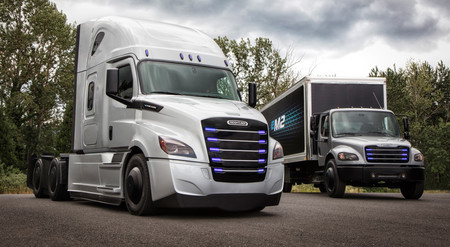 Daimler Trucks presenta dos nuevos camiones eléctricos "anti-Tesla", y llegan a Norteamérica este 2018