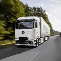 El nuevo camión eléctrico de Mercedes va a por el Tesla Semi: 1.000 km de autonomía diaria para desterrar al diésel