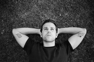 En abril, M83 vuelve con nuevo álbum, y será toda una "basura"