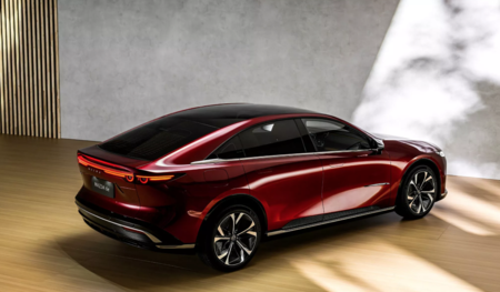MAZDA2
