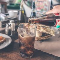 Consumir bebidas azucaradas con frecuencia en los primeros meses de lactancia podría afectar el desarrollo cognitivo de los niños