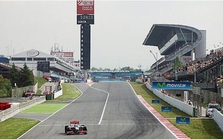 GP de España 2010: Lewis Hamilton, McLaren y Mercedes se desmarcan en los primeros libres