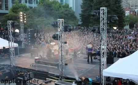 Imagen de la semana: Bastille despide la WWDC14 con un concierto