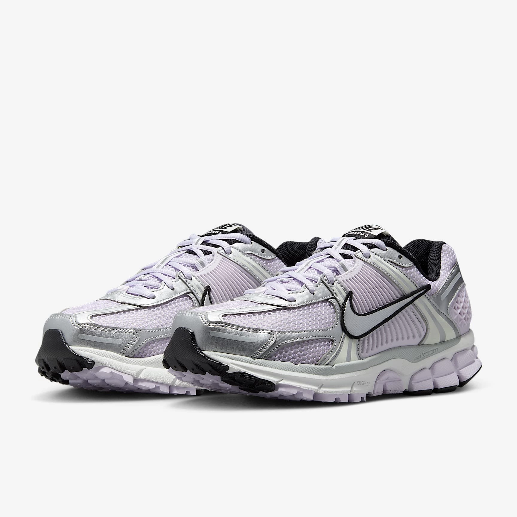 Nike Zoom Vomero 5
Zapatillas 