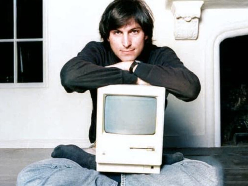 Hubo una época en la que el CEO de HP salía en el listín telefónico. Un Steve Jobs de 12 años lo aprovechó para conseguir lo que nadie más se atrevía a pedir 