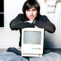 Hubo una época en la que el CEO de HP salía en el listín telefónico. Un Steve Jobs de 12 años lo aprovechó para conseguir lo que nadie más se atrevía a pedir 