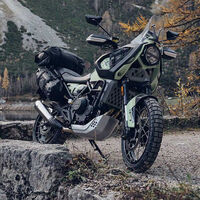 Una nueva trail para el carnet A2 está a punto de llegar a Europa, y es de una marca mítica que las fabrica en China