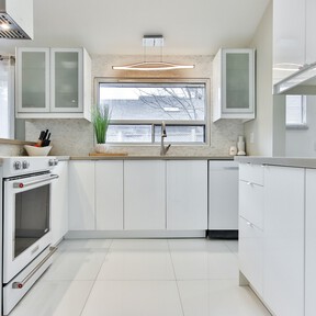 Ni obras ni reformas: el suelo estilo portugués de Leroy Merlin con el que conseguir una cocina renovada y con personalidad 
