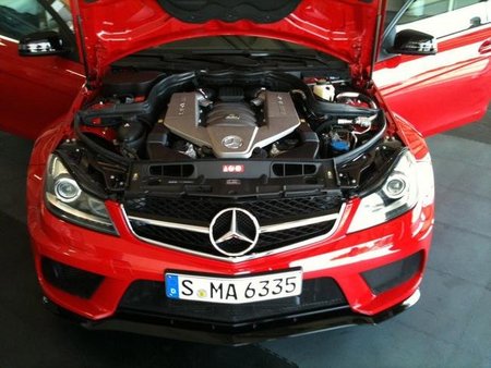 Mercedes C63 AMG Black Series Coupe4