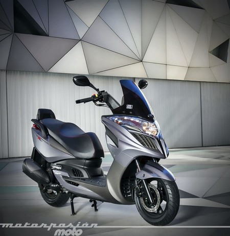 Kymco Yager GT 125i/300i