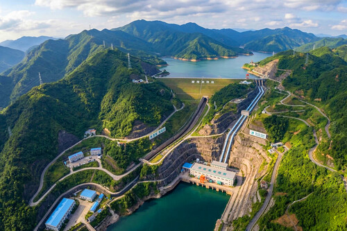 China está construyendo embalses como si no hubiera un mañana. Su objetivo para por convertir el país asiático en la mayor batería del mundo