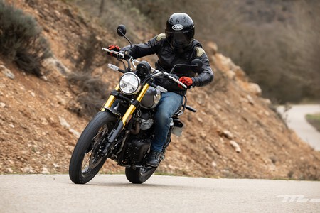 Royal Enfield Bear 650 2025 Prueba 012